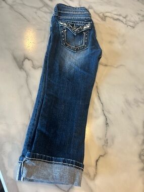 Miss Me Capri Women's Jeans with Embellished Back Pocket
